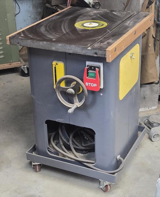 Machine Photo
