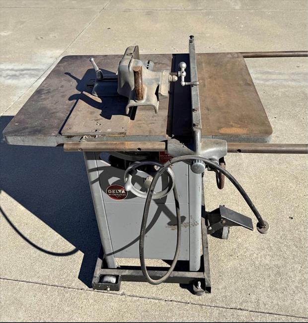 Machine Photo