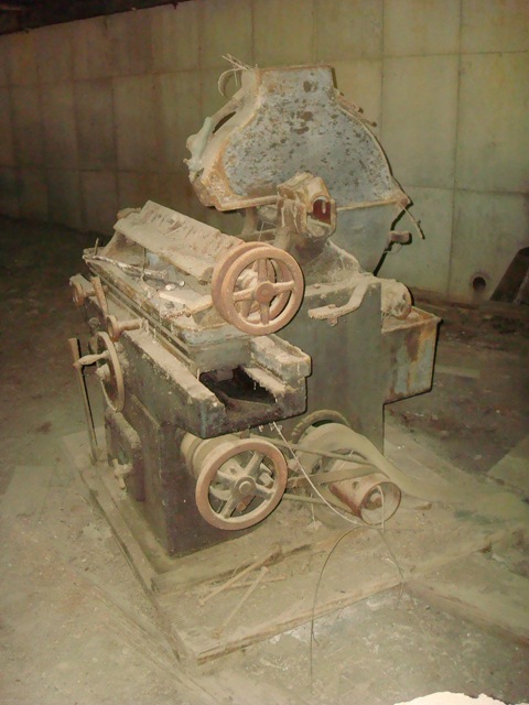 Machine Photo