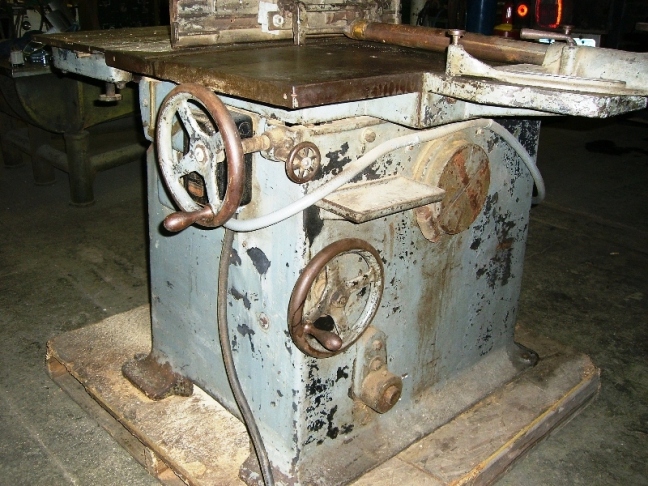 Machine Photo