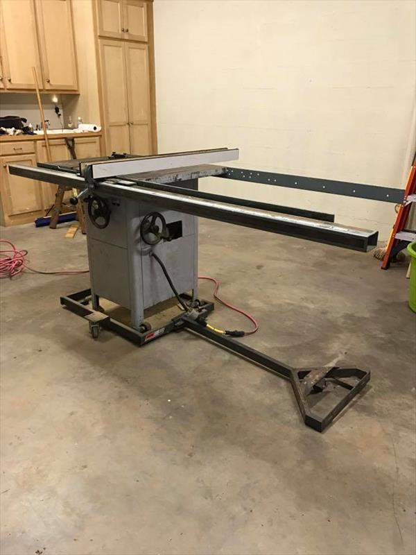 Delta Milwaukee Unisaw w/ Fencing & Mobile Base US 650.00 (Maiden