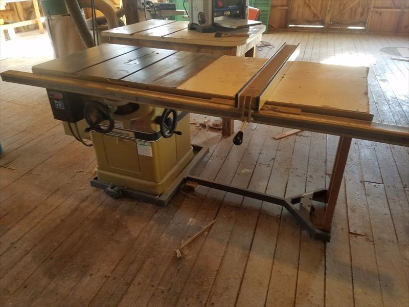 Powermatic Model 66 Table Saw US 1,100.00 (Long Island, New York