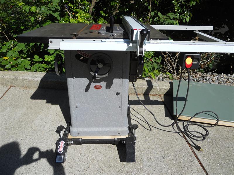 Canadian General Table Saw model 250 Completely R CAN