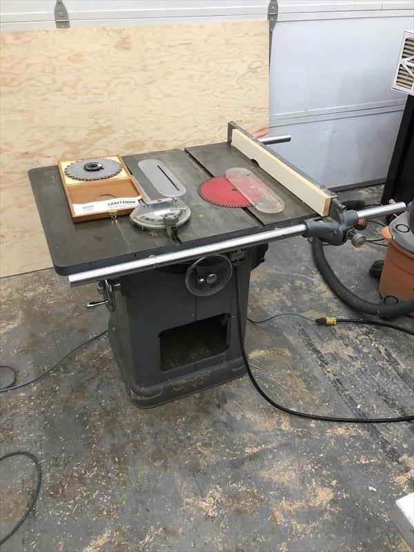 Delta Unisaw Table saw 1 phase US 700.00 (Salt Lake City, Utah)