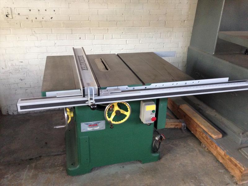 Reconditioned Oliver Table Saw (Like Brand New) US 3,500.00 (Clifton